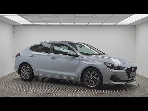 Hyundai i30 1.0 T-GDI Fastback - Image 2