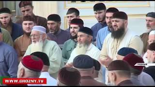 В Чечне  отметили день рождения Шейха Кунта-Хаджи Кишиева