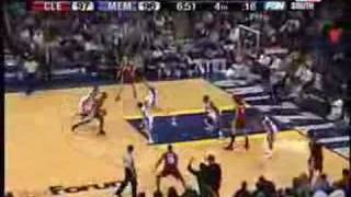 LeBron James Fires Off 51 points in OT vs Grizzlies 2008