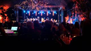It's beginning to look A lot like christmas, L.A.Wentzel Big Band
