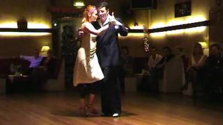 Jose Vazquez & Anna Yarigo "Paisaje" Pedro Laurenz