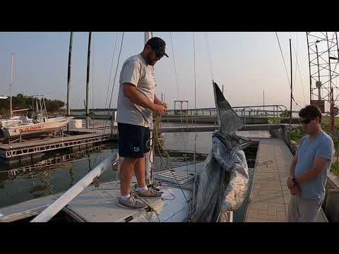 J24 Rigging Basics - Rigging the genoa