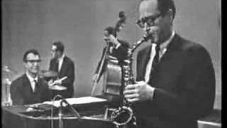 Dave Brubeck Quartet - It&#39;s A Raggy Waltz