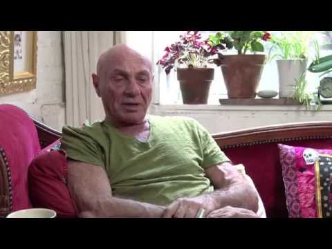 Συνέντευξη του [[#Lee Breuer [Λη Μπρούερ]#]], ενός εκ των πρωτεργατών του θεάτρου εικόνων στην [[#Penny Arcade [Πέννυ Αρκέιντ]#]], 1999.