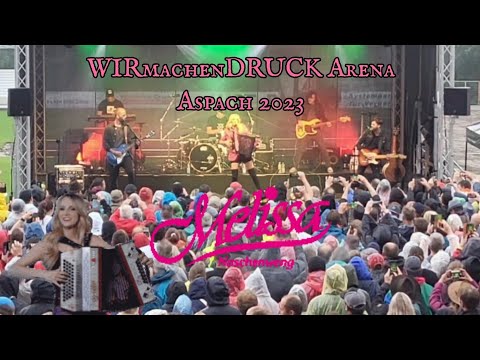 Melissa Naschenweng - Ausschnitte ihres Konzerts 2023 in der WIRmachenDRUCK Arena in Aspach