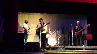 Automatic Stop - I Bet You Look Good On The Dancefloor (cov