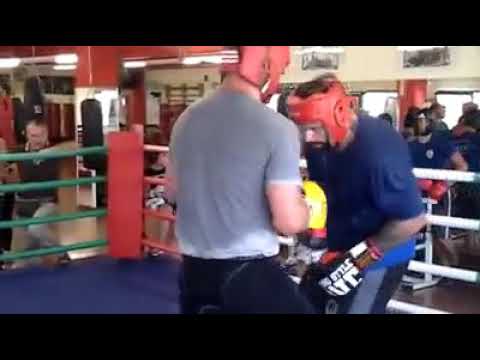 SPARRING - Alessio Zakara VS Clemente Russo