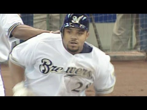 CIN@MIL: Brewers hit five home runs in the 4th inning