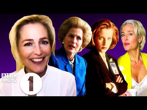 “Are you that lady from Sex Ed??” The Crown’s Gillian Anderson on Thatcher, X-Files & Sex Education.