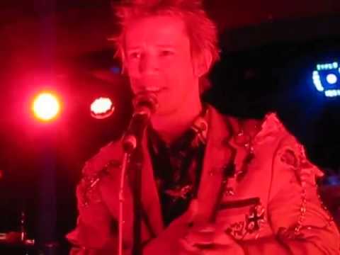 Sex Pistols Experience, Dundee, Scotland 06 Nov 2014 part 1 of 3.