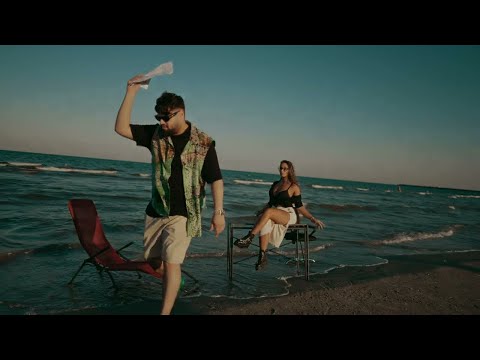 Iuly Neamtu - Corporatista | Manele Mentolate