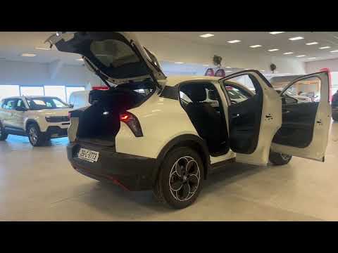 Alfa Romeo Junior SPECIALE EV 156 HP TECHPACK 2025 - Image 2