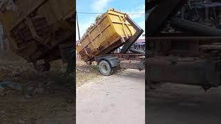 Download lagu penampakan truk sampah #shorts mp3
