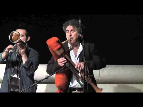 Uaragniaun in "I mo me ne ibbe", per Suoni della Murgia 2014