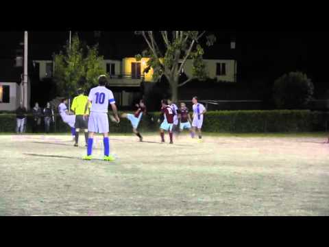 04 05 2016  VALAPERTA FINALE PROVINCIALE CALCIO OPEN A7 BELLANO vs OVER SOCCER  e premiazioni