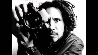 Chuck D, The Roots & Zack De La Rocha - Burn Hollywood Burn