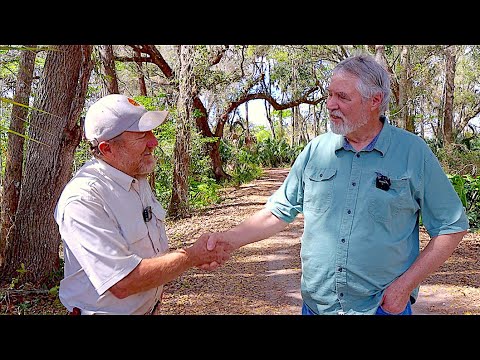 Florida Beekeepers Part 1: Queen Production with Chris Werner