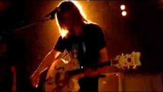 Band of Skulls - The Devil Takes Care of His Own (Live) NEW
