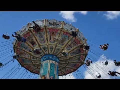 Summer Fair 2022 Giant Swings 2