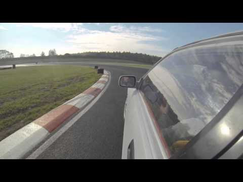 Wojtek Woś VI SuperOes Poznan 19.10.2013 CRX k20 mokro