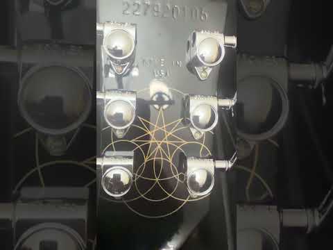 Gibson Adam Jones Signature Les Paul (in mint condition) Standard 2022 - Present - Antique Silverburst. image 24