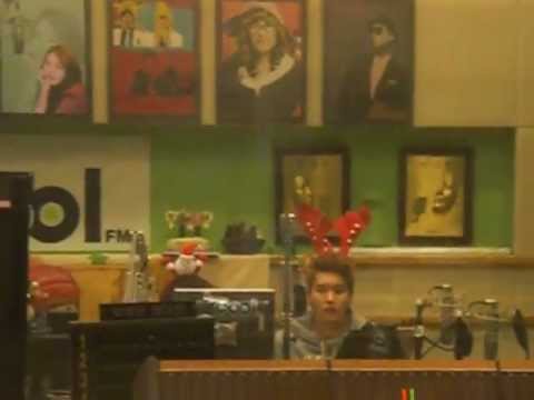 23122011 Sukira Sungmin and Ryeowook - Christmas Special 4/4