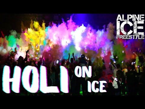 HOLI ON ICE?  -  This Icerink is different😲