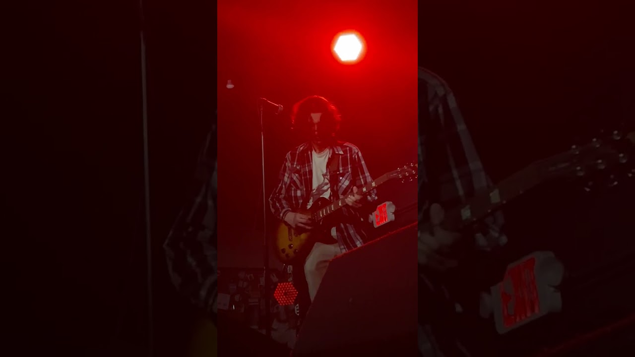 Music Farm video clip