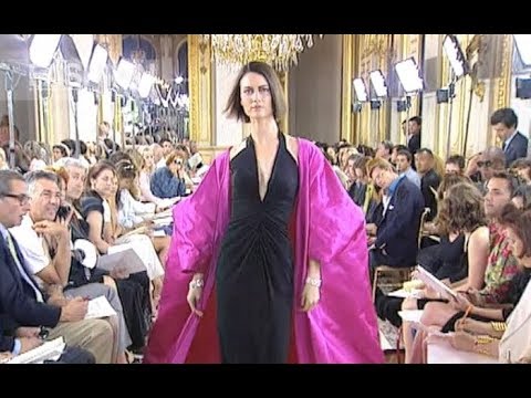 BALMAIN Fall Winter 2001 2002 Paris - Fashion Channel