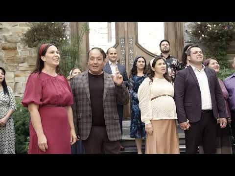 Stau privind in departari - Cantari vechi cu Gabriel Gorcea si Prietenii