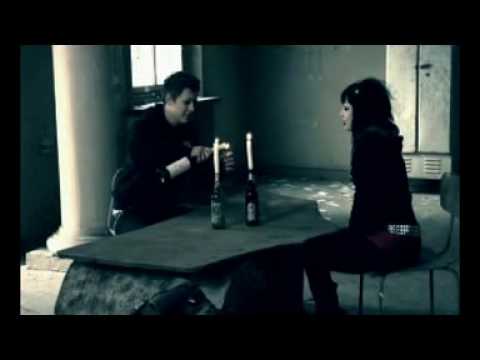 download lagu mp3 mp4 Blind Band, download lagu Blind Band gratis, unduh video klip Blind Band