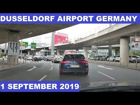 Aeroporto de Dusseldorf, Alemanha, 1º de setembro de 2019, nas partidas e chegadas ao meio-dia