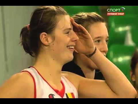 Freya Aelbrecht and Helene Rousseaux