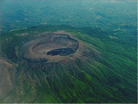 Live webcam view of Santa Ana Volcano Live
