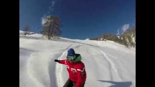 preview picture of video 'pomeriggio di lezione ad Antagnod ma in stile snowboardayas  Champoluc Ayas'