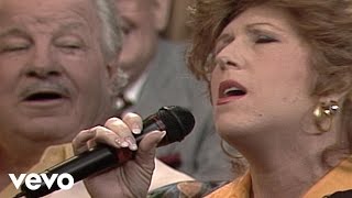 Bill &amp; Gloria Gaither - On Jordan&#39;s Stormy Banks (Live)