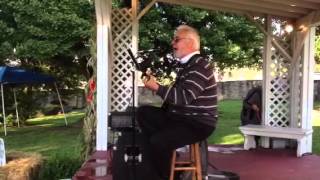 Fred Adams performing the Kingston Trio&#39;s &quot;Molly Dee&quot;