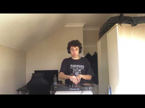 ilyoBoy /HOME SESSION 2/ TECHNO