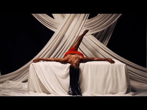 Denilson L.A - Vestido de Cetim Ft Prince Chone (Oficial Video)