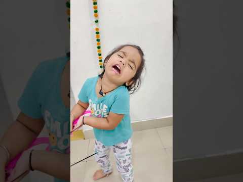 Maa naya le aayi 🥰