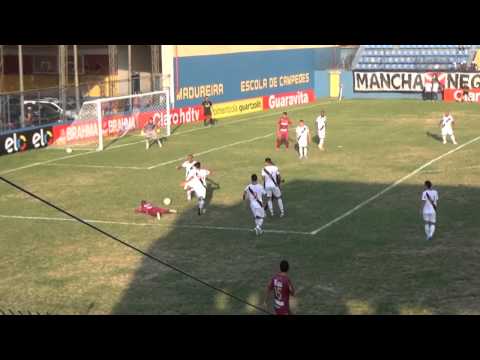 Douglas marca seu primeiro gol, e Vasco vence o Madureira