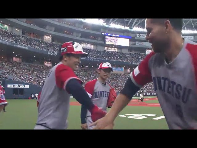【4回裏】右手をあげてガッツポーズ!! バファローズ・安達の今季1号は勝ち越し弾!! 2018/4/29 Bs-H