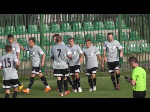 Bramki w meczu Pelikan Łowicz - Warta Działoszyn 2:0 (1.06.2016 r.)