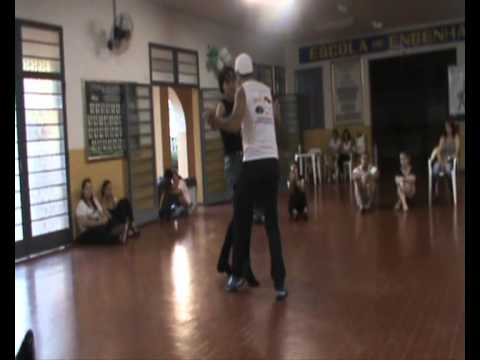 Demonstração de Zouk no Final do Workshop de Zouk de Mayra e Armando em Lins