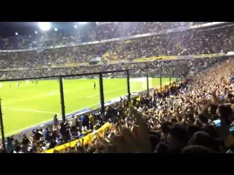 "La mejor hinchada del mundo" Barra: La 12 • Club: Boca Juniors