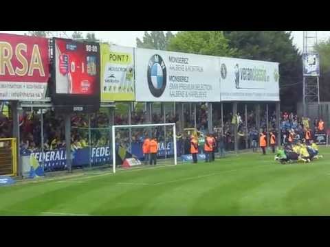 Moeskroen - Westerlo feest bij uitvak