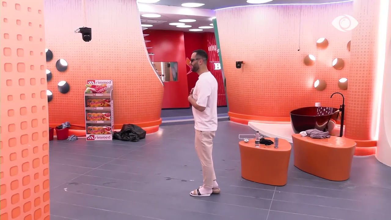“Hajde…”/ Stenaldo i psherëtin, Iliri: Nuk dal, loja përfundon nesër në mëngjes!