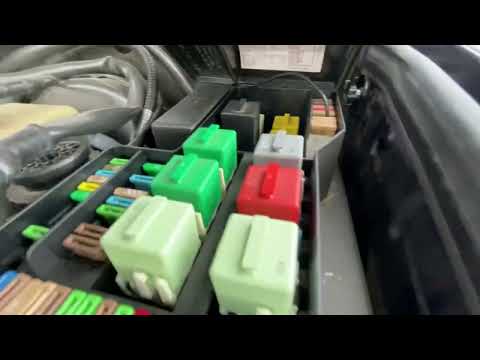 E36 Radiator install with electric fan + mishimoto fan control kit