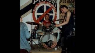 Disorder-complete disorder