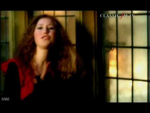 Wuthering Heights - Hayley Westenra (Classic FM TV 2004)